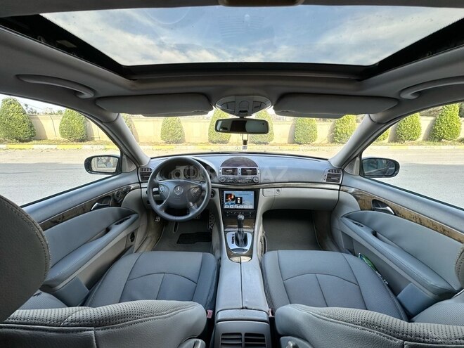 Mercedes E 240 2002, 325,575 km - 2.6 л - Bakı
