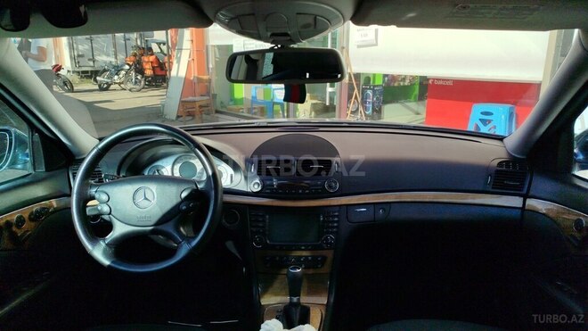 Mercedes E 320 2008, 288,000 km - 3.0 l - Cəlilabad