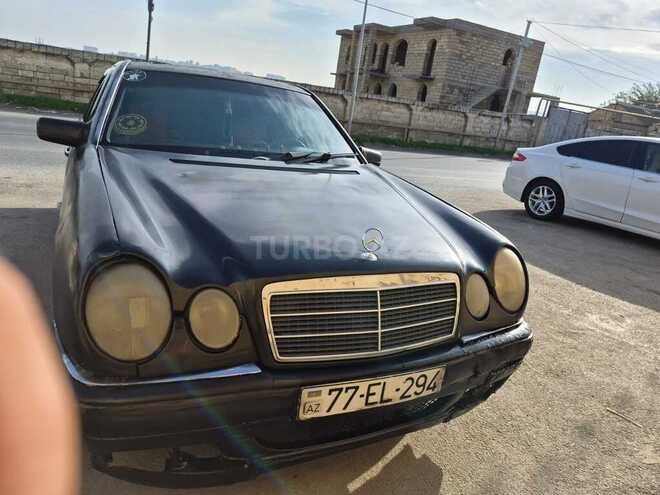 Mercedes E 220 1997, 295,000 km - 2.2 л - Bakı
