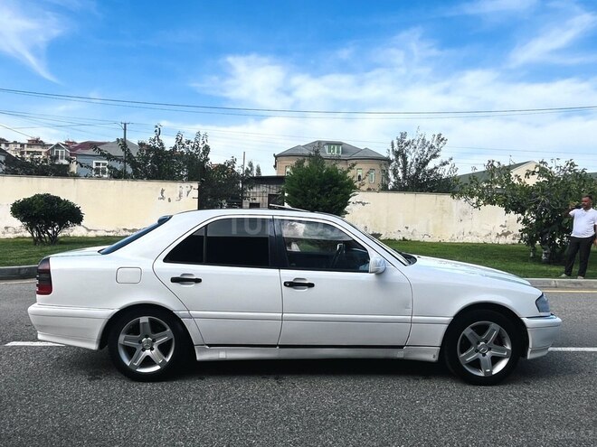Mercedes C 180 1994, 358,124 km - 1.8 l - Bakı