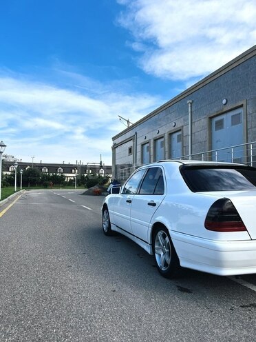 Mercedes C 180 1994, 358,124 km - 1.8 l - Bakı