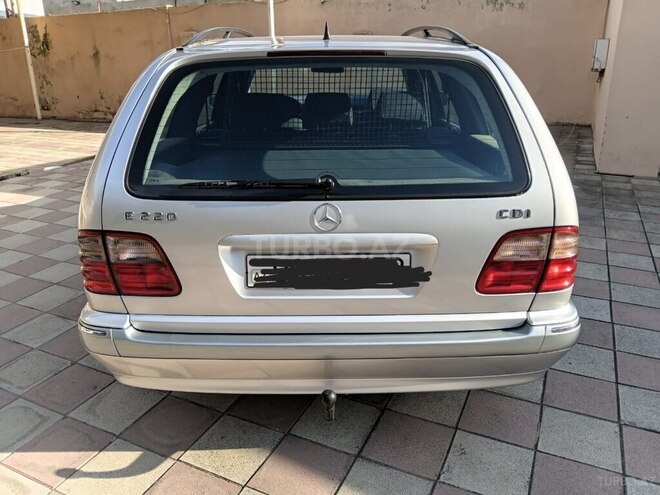 Mercedes E 220 2002, 394,000 km - 2.2 l - Bakı
