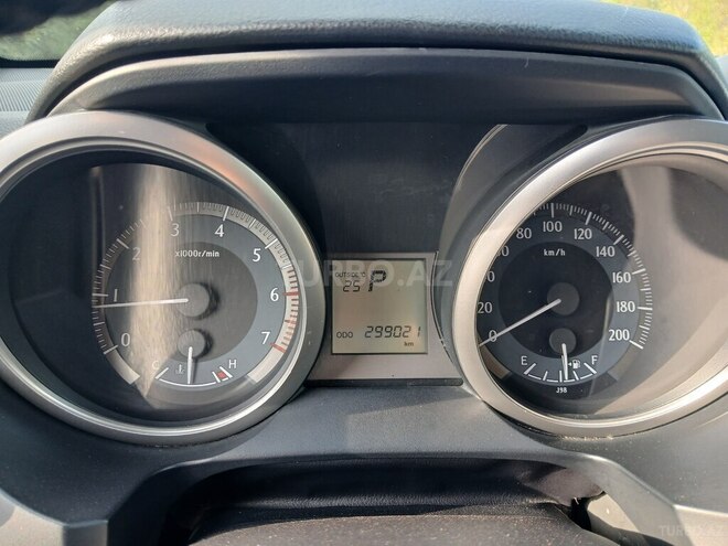Toyota Land Cruiser Prado 2014, 29,000 km - 2.7 l - Bakı