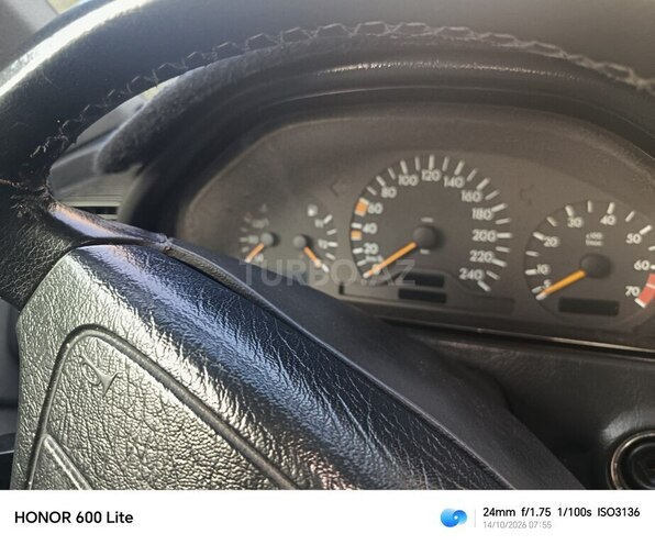 Mercedes C 180 1997, 258,963 km - 1.8 l - Bakı
