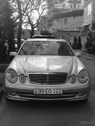 Mercedes E 270 2002, 519,000 km - 2.7 l - Bakı
