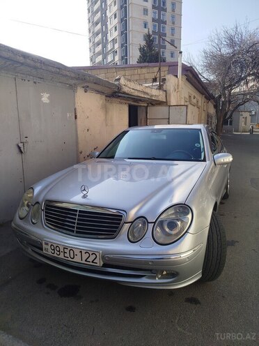 Mercedes E 270 2002, 519,000 km - 2.7 l - Bakı