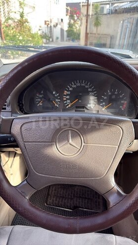 Mercedes C 230 1996, 260,000 km - 2.3 л - Bakı