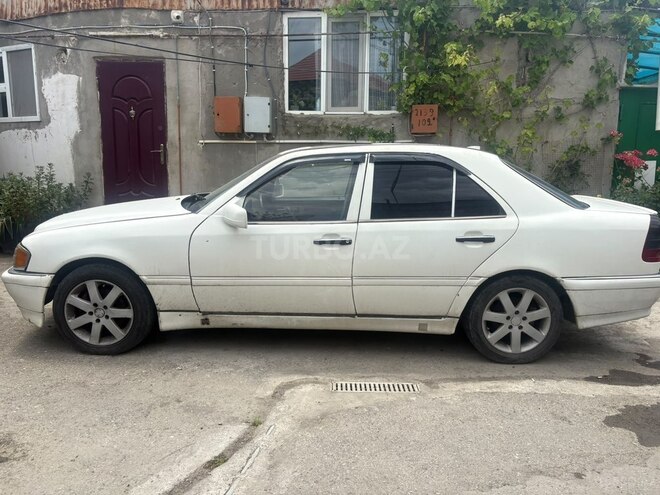 Mercedes C 230 1996, 260,000 km - 2.3 л - Bakı