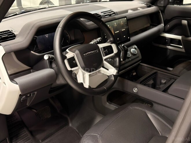 Land Rover Defender 2022, 40,000 km - 3.0 l - Bakı