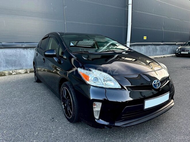 Toyota Prius 2015, 246,000 km - 1.8 л - Bakı