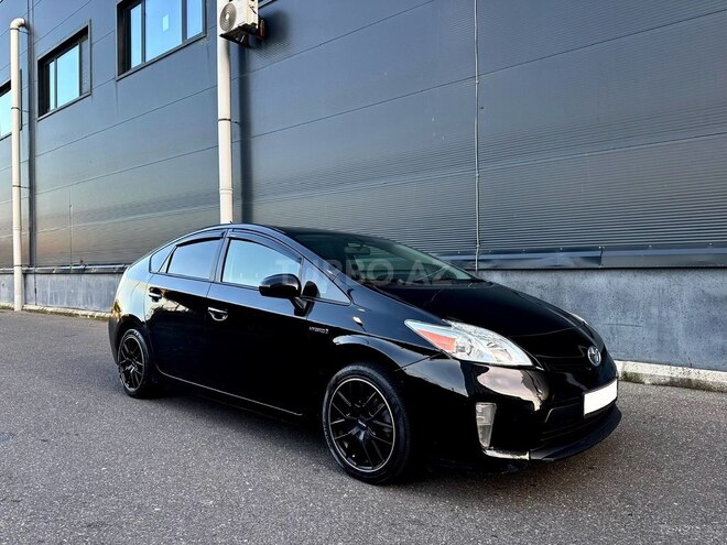 Toyota Prius 2015, 246,000 km - 1.8 л - Bakı