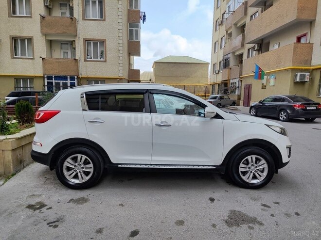 Kia Sportage 2011, 268,000 km - 2.0 l - Bakı