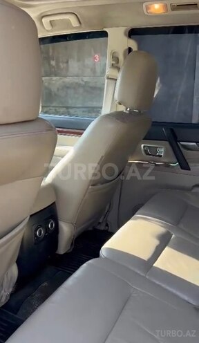 Mitsubishi Pajero 2008, 187,000 km - 3.0 l - Bakı