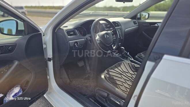 Volkswagen Jetta 2017, 168,981 km - 1.4 l - Bakı