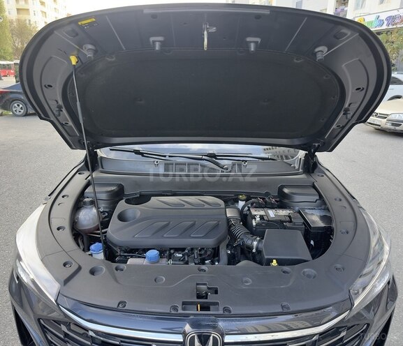 Changan  2026, 9,850 km - 1.5 l - Bakı