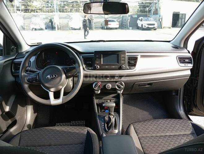 Kia Rio 2018, 105,000 km - 1.6 л - Bakı