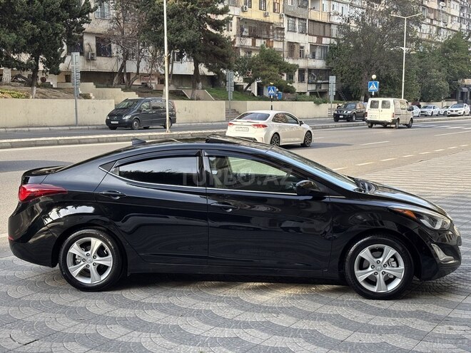 Hyundai Elantra 2015, 156,000 km - 1.8 l - Bakı