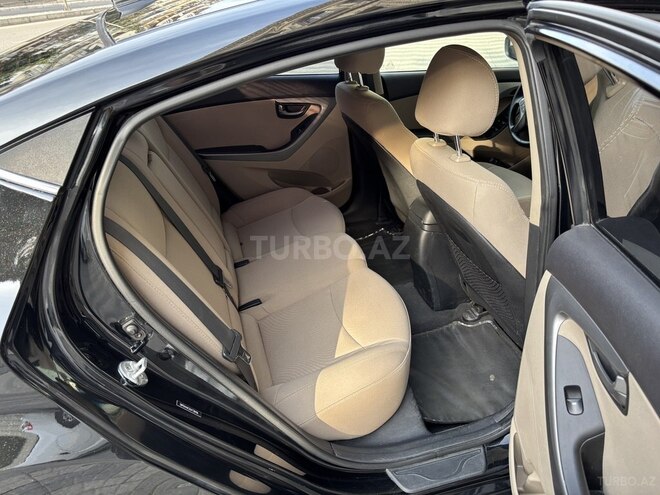 Hyundai Elantra 2015, 156,000 km - 1.8 l - Bakı