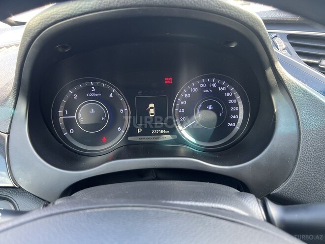 Hyundai Grandeur 2015, 237,184 km - 2.2 l - Bakı