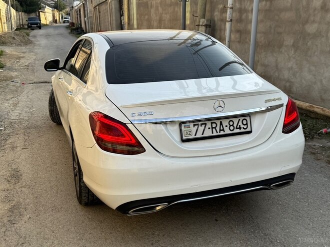 Mercedes C 300 4MATIC 2016, 165,000 km - 2.0 l - Bakı