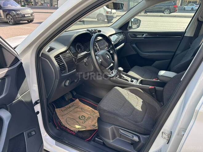 Skoda Kodiaq 2021, 38,500 km - 2.0 л - Bakı