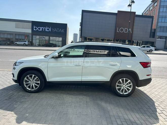 Skoda Kodiaq 2021, 38,500 km - 2.0 л - Bakı