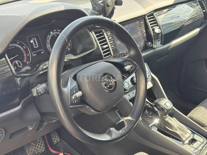 Skoda Kodiaq 2021, 38,500 km - 2.0 л - Bakı