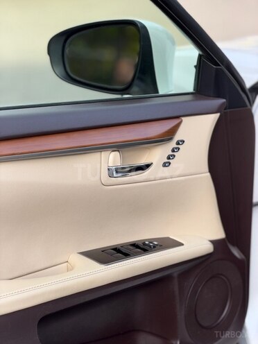 Lexus ES 300h 2016, 195,000 km - 2.5 l - Bakı