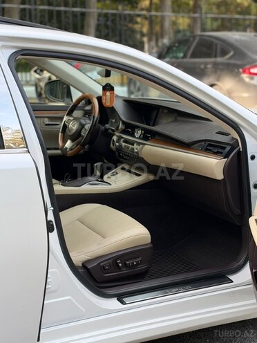 Lexus ES 300h 2016, 195,000 km - 2.5 l - Bakı