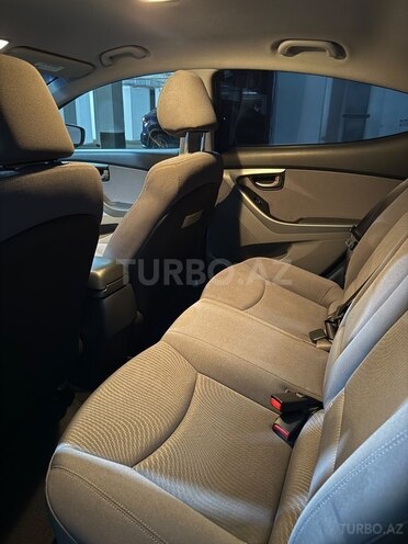 Hyundai Elantra 2015, 185,000 km - 1.8 l - Bakı