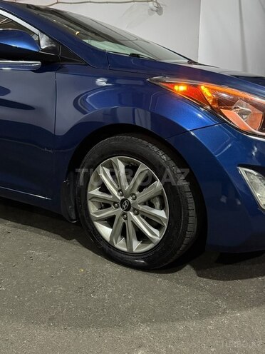 Hyundai Elantra 2015, 185,000 km - 1.8 l - Bakı