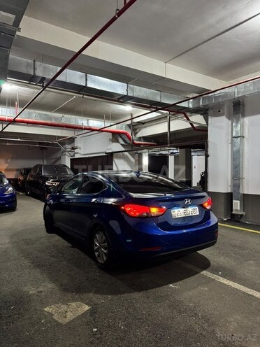 Hyundai Elantra 2015, 185,000 km - 1.8 l - Bakı