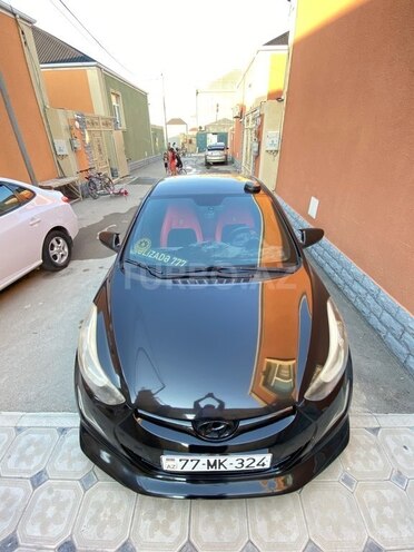Hyundai Elantra 2015, 199,000 km - 1.8 l - Bakı