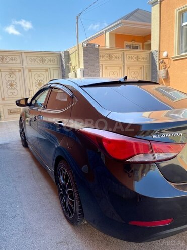 Hyundai Elantra 2015, 199,000 km - 1.8 l - Bakı