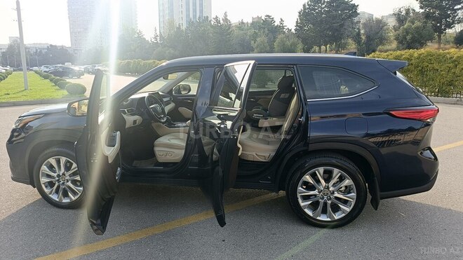 Toyota Highlander 2022, 23,500 km - 2.5 l - Bakı