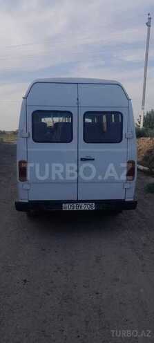 Mercedes 208 D 1995, 150,000 km - 2.3 л - Bərdə