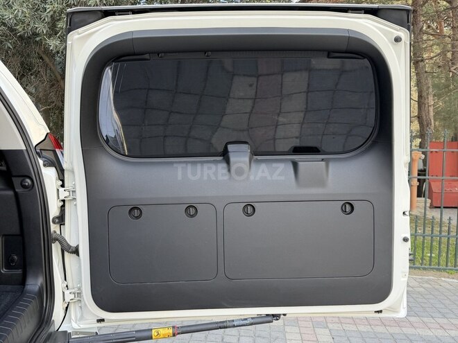 Toyota Land Cruiser Prado 2014, 170,000 km - 2.7 l - Bakı