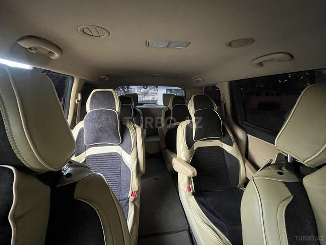 Kia Carnival 2015, 220,000 km - 2.2 l - Bakı