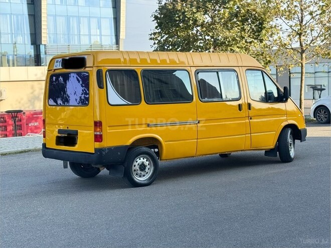 Ford Transit 1997, 525,000 km - 2.5 l - Quba
