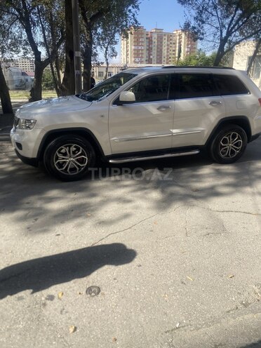 Jeep Grand Cherokee 2011, 289,000 km - 3.6 л - Bakı