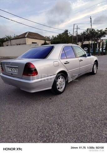 Mercedes C 180 1995, 579,000 km - 1.8 l - Bakı