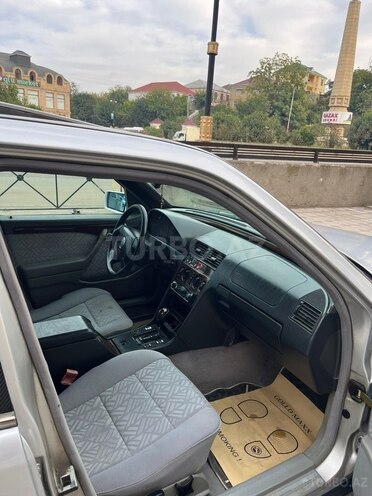 Mercedes C 180 1995, 399,000 km - 1.8 l - Qazax