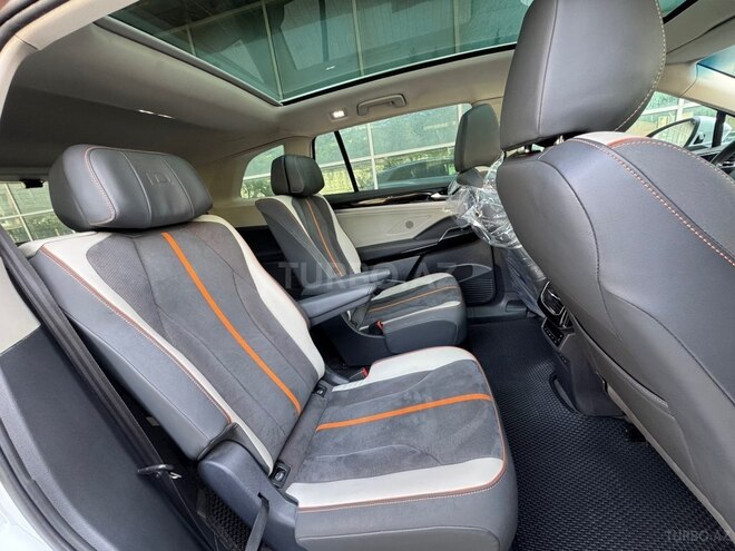 Volkswagen ID.6 Crozz 2022, 43,000 km - 0.0 l - Bakı