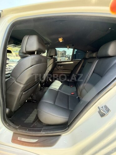 BMW 528 2013, 290,000 km - 2.0 l - Bakı