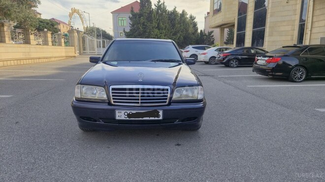 Mercedes C 200 1999, 333,000 km - 2.0 л - Bakı