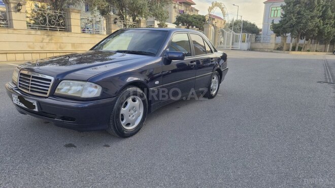 Mercedes C 200 1999, 333,000 km - 2.0 л - Bakı