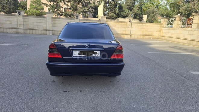 Mercedes C 200 1999, 333,000 km - 2.0 л - Bakı