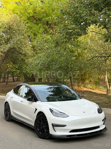 Tesla Model 3 2023, 39,400 km - 0.0 l - Gəncə