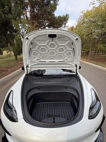 Tesla Model 3 2023, 39,400 km - 0.0 l - Gəncə