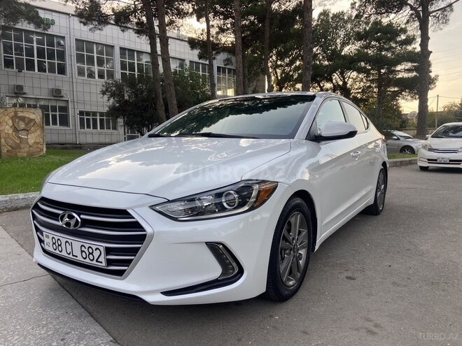 Hyundai Elantra 2018, 145,000 km - 2.0 л - Bakı
